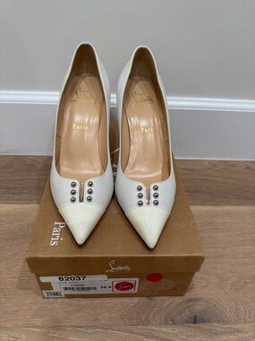 Authentic worn once CL White Patent Leather Pointed Toe Stud Pumps